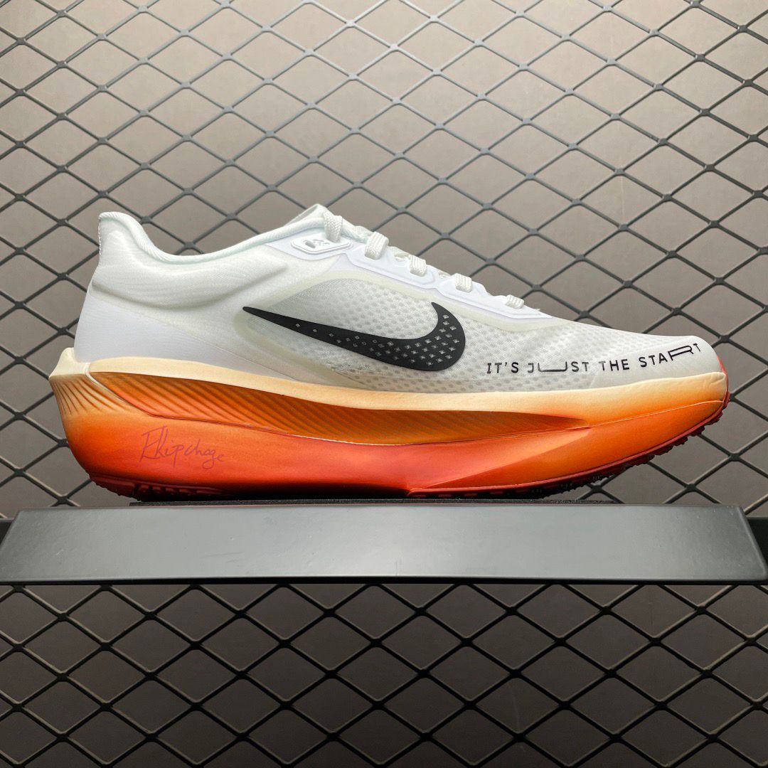 Tênis Runner Malha Cinza Detalhe Laranja