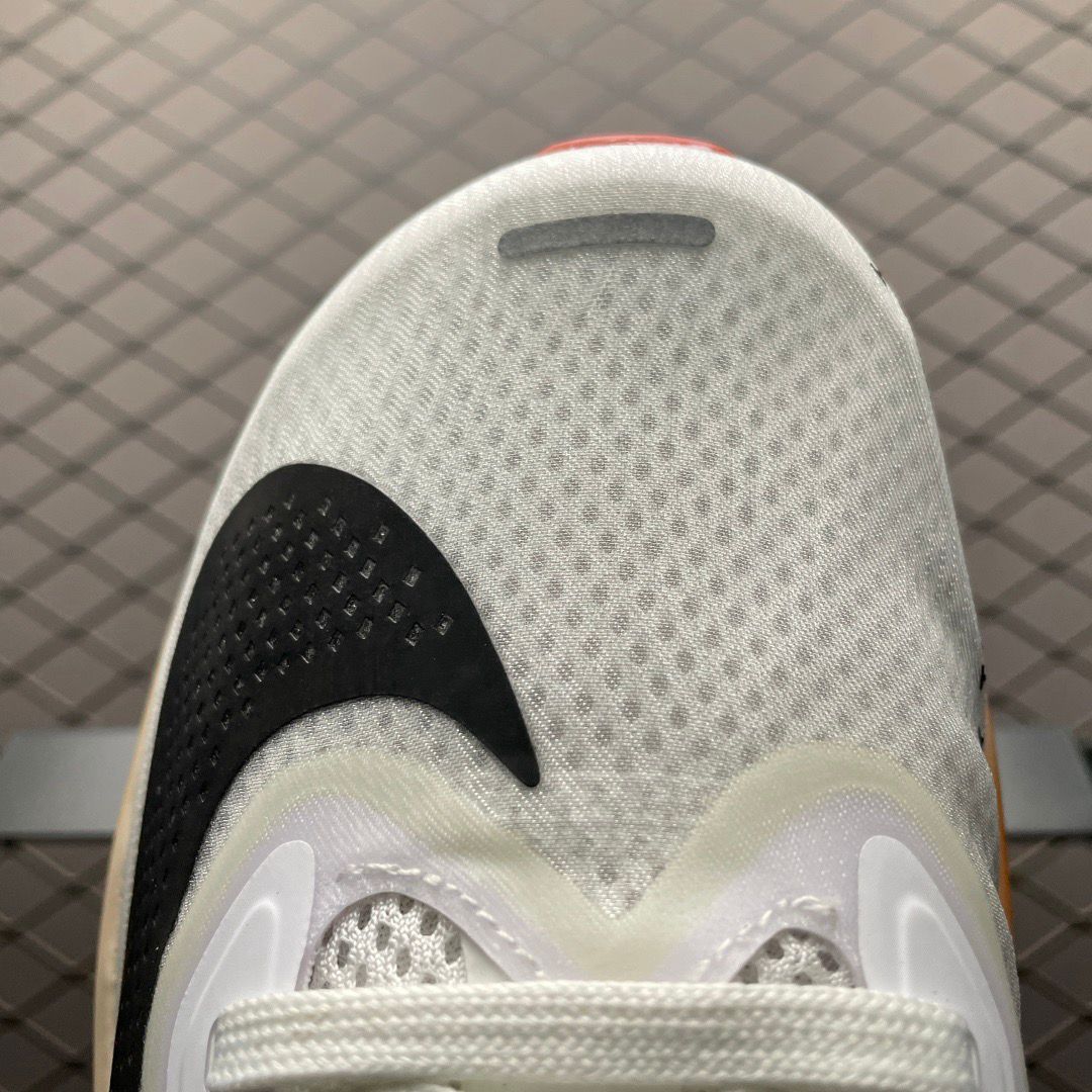 Tênis Runner Malha Cinza Detalhe Laranja