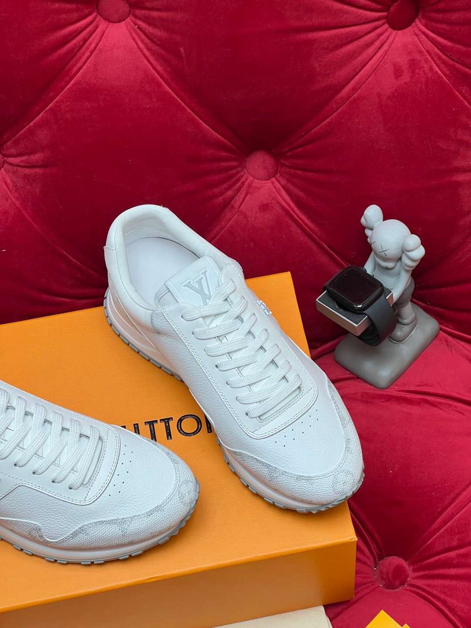 Tênis Couro Branco Detalhes Cinza