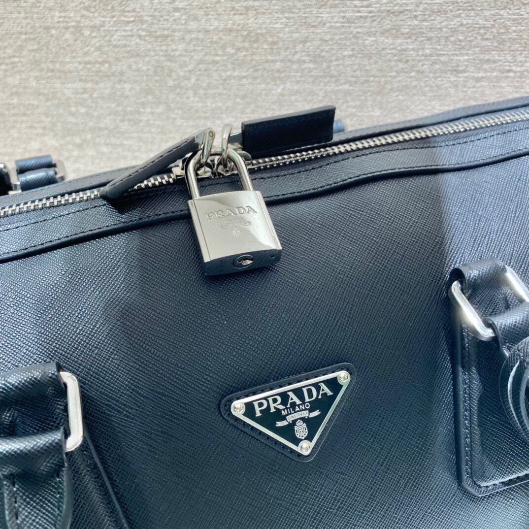 Bolsa Couro Saffiano Estruturada Clássica