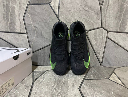 Tênis Runner Malha Preto Detalhe Verde