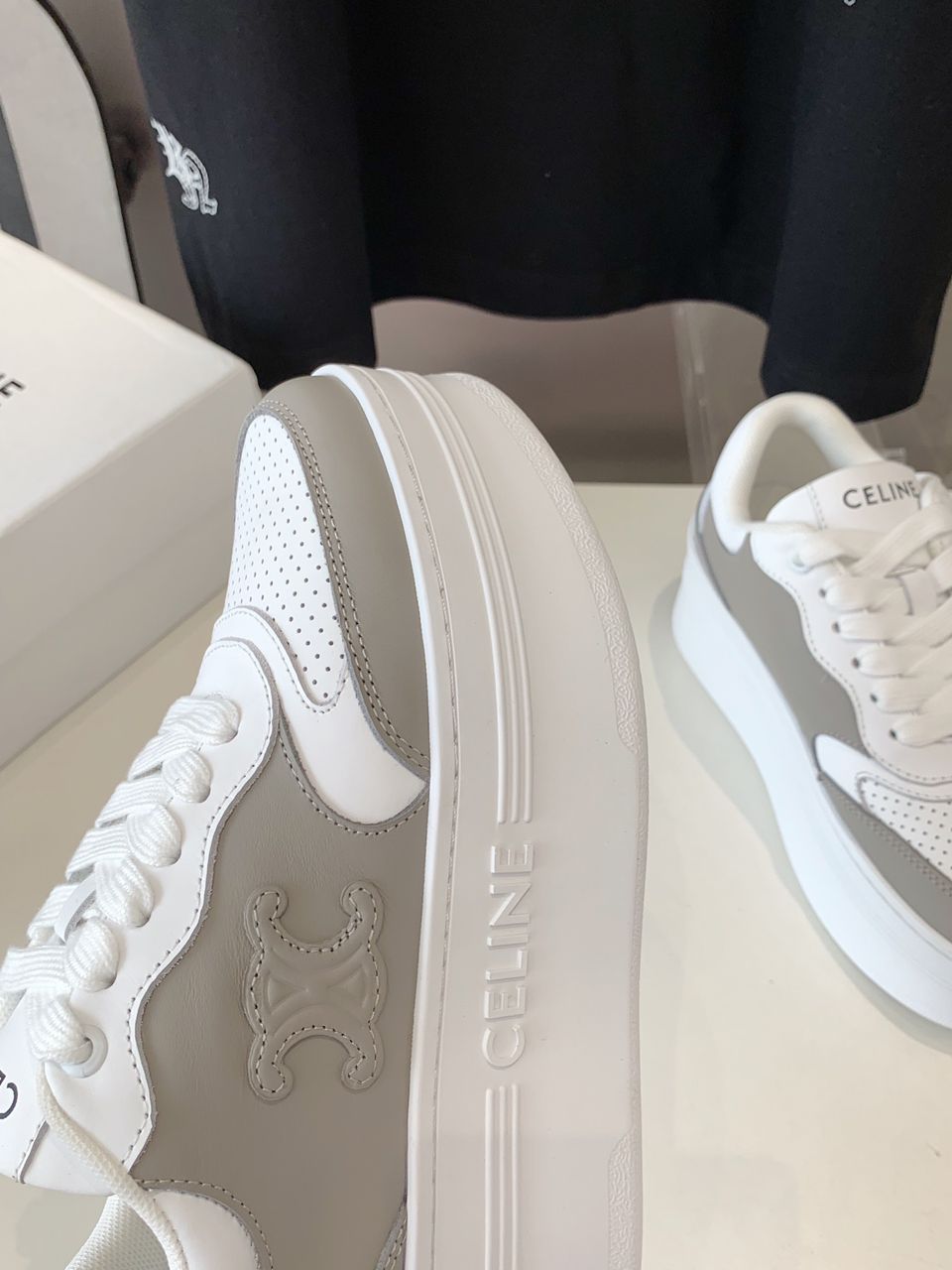 Sandália Couro Calfskin Solado Plataforma Elevada