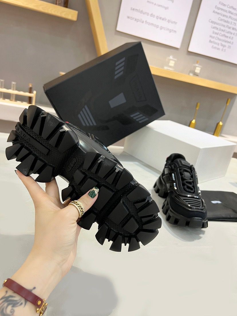 Tênis Chunky Solado Triplo Preto