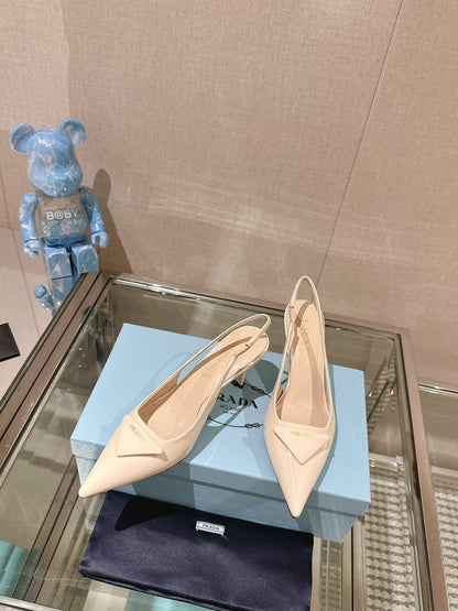 Sandália Scarpin Couro Branco Tira Traseira