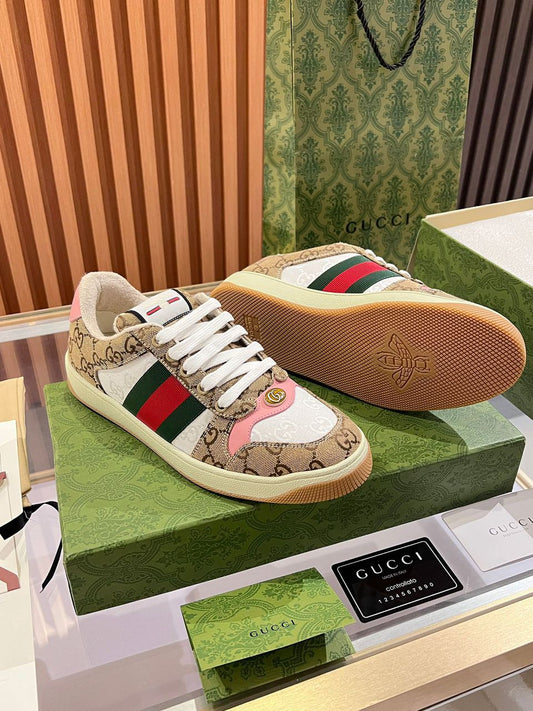 Gucci Distressed Screener Pink