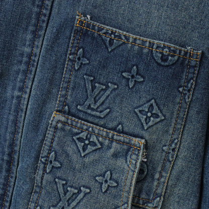 Jaqueta Jeans Azul Padrão Monograma Geométrico