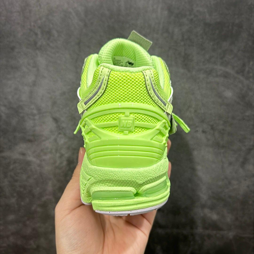Tênis Runner Malha Verde Neon Detalhes Menta