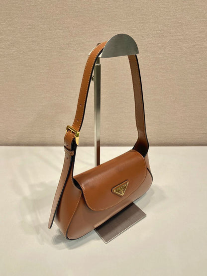 Bolsa de Ombro Couro Arqué Preta