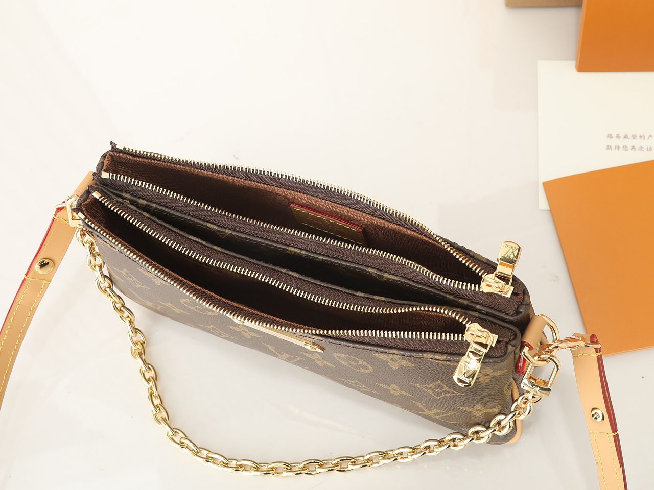 Bolsa Pequena Couro Estruturada