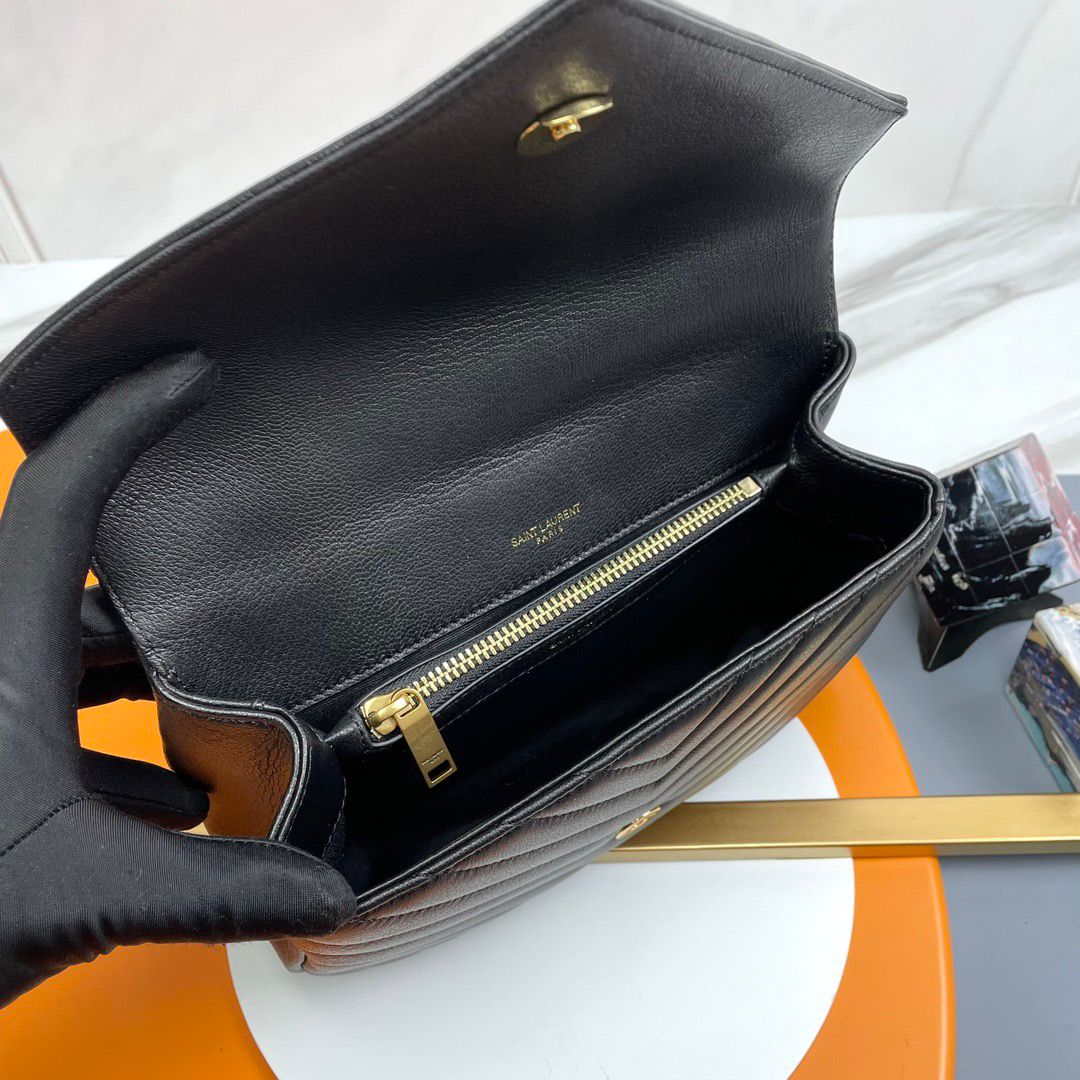 Bolsa Satchel Couro Preto Fechamento Frontal
