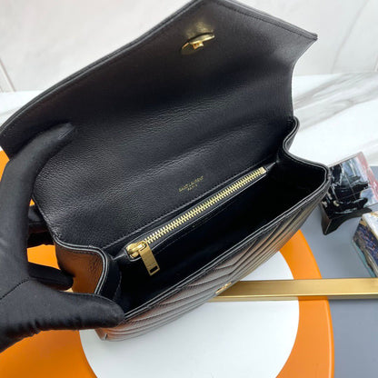 Bolsa Satchel Couro Preto Fechamento Frontal