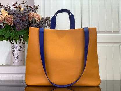 Bolsa Tote Shopper Couro Padrão Monograma Geométrico Marrom Tamanho M
