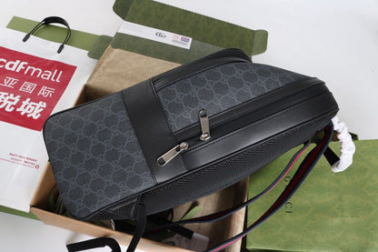 Mochila Couro Preto Costas