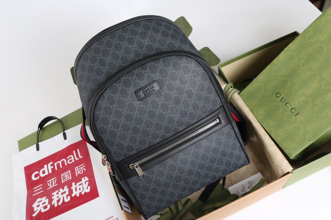 Mochila Couro Preto Costas