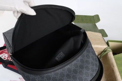Mochila Couro Preto Costas