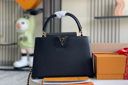 Bolsa Satchel Couro Supple Marrom Alça Corrente 27cm