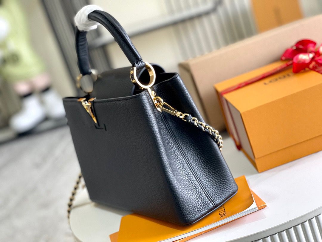 Bolsa Satchel Couro Supple Marrom Alça Corrente 27cm