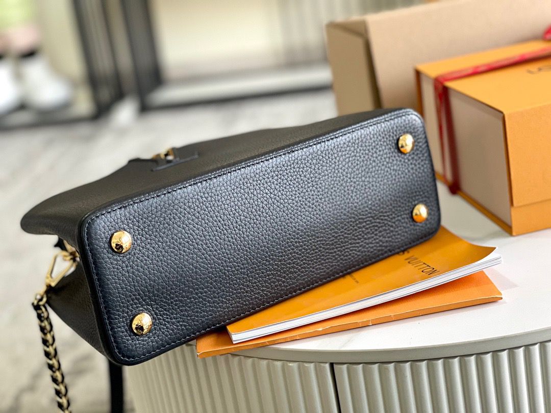 Bolsa Satchel Couro Supple Marrom Alça Corrente 27cm