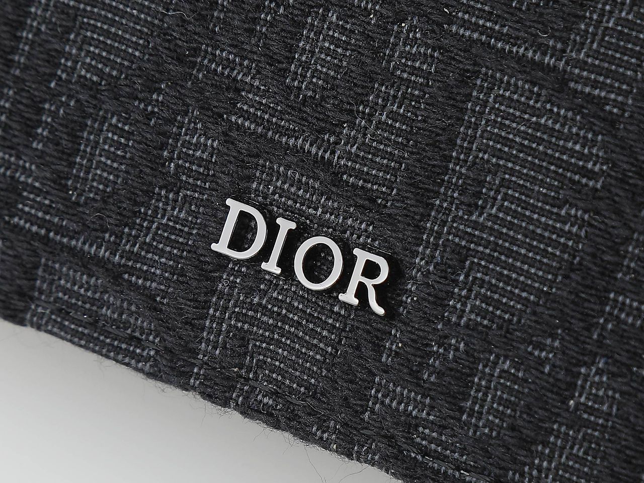 Carteira Jacquard Padrão Inclinado Bege Preto
