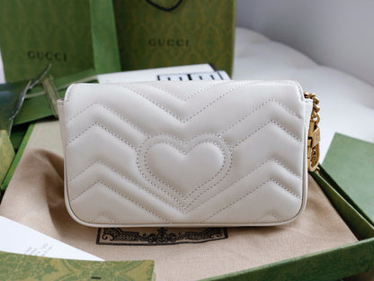 Bolsa Ombro Couro Acolchoado Branco Letras Entrelaçadas