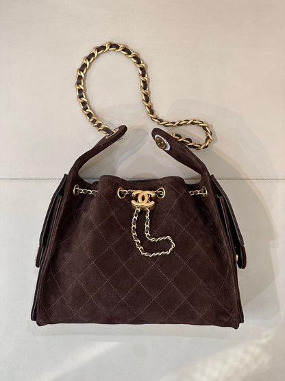 Bolsa Satchel Couro Acolchoado Preta com Cordão Ajustável