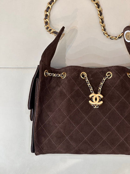 Bolsa Satchel Couro Acolchoado Preta com Cordão Ajustável