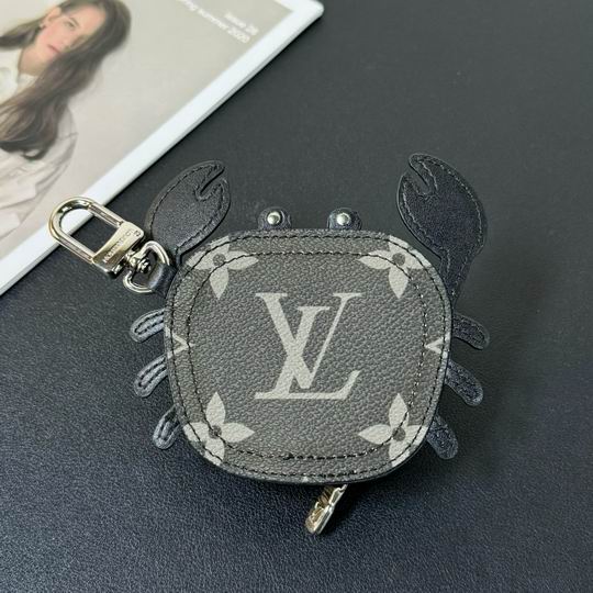 Chaveiro Bolsa Charm Padrão Monograma Geométrico Preto Caranguejo