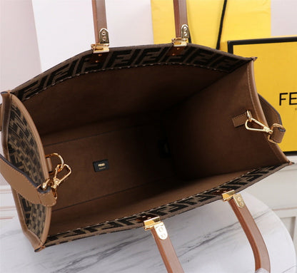 Bolsa Tote Jacquard Padrão Letras F Espelhadas