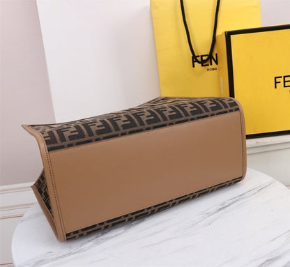 Bolsa Tote Jacquard Padrão Letras F Espelhadas