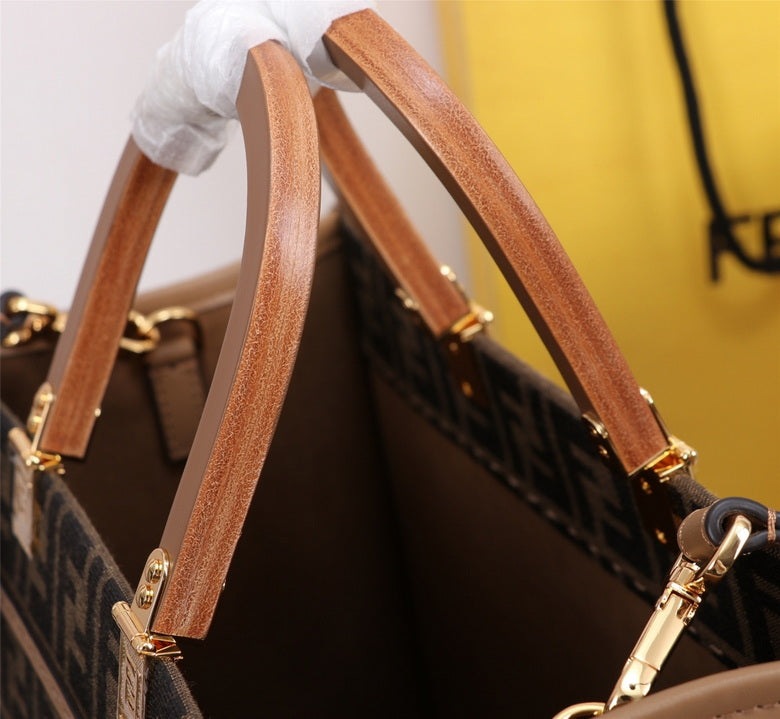 Bolsa Tote Jacquard Padrão Letras F Espelhadas