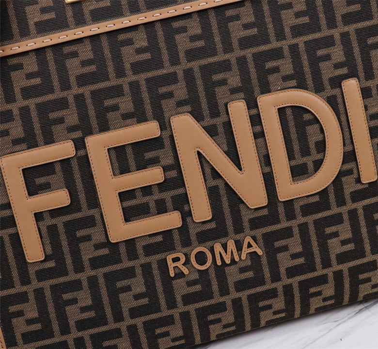 Bolsa Tote Jacquard Padrão Letras F Espelhadas