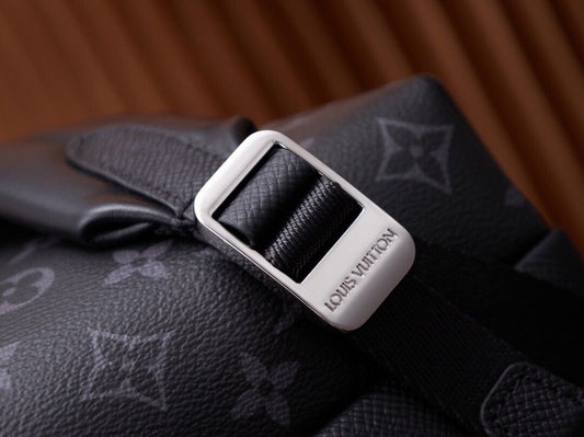 Mochila Louis Vuitton Discovery