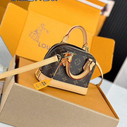 Bolsa Satchel Couro Padrão Monograma Geométrico Marrom Tamanho Nano