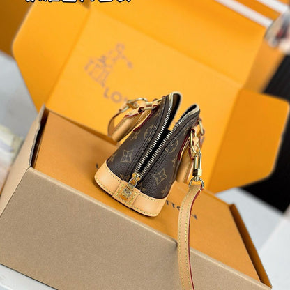 Bolsa Satchel Couro Padrão Monograma Geométrico Marrom Tamanho Nano