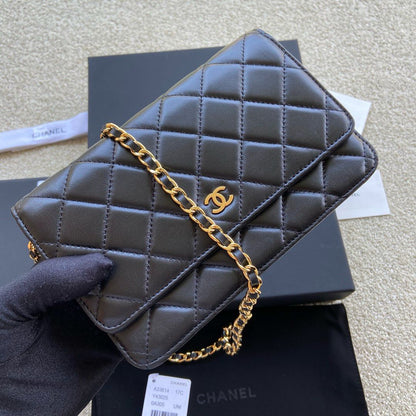 Bolsa Pochete Couro Agneau Preto Placa Frontal Dupla