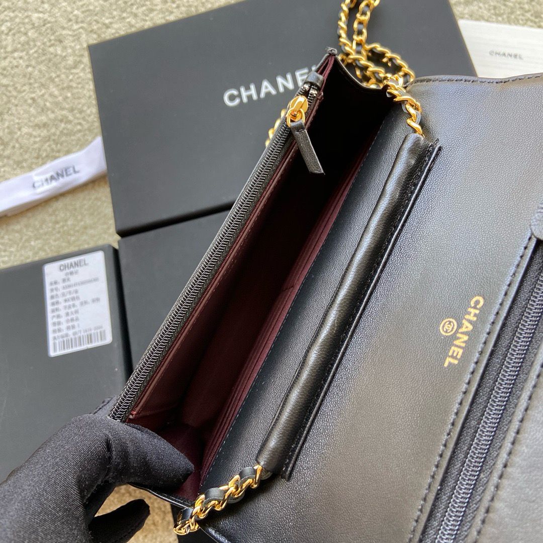 Bolsa Pochete Couro Agneau Preto Placa Frontal Dupla