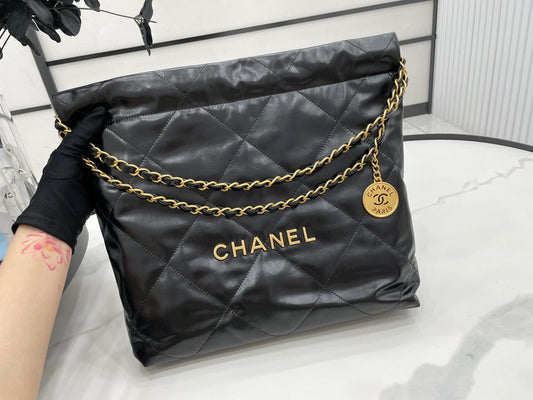 Bolsa Hobo Couro Matelassê Preto