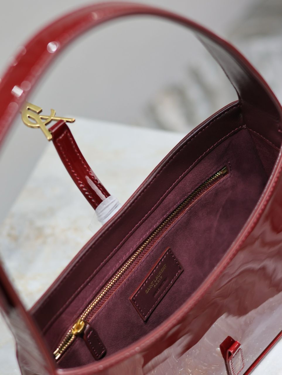 Bolsa Estruturada Couro Envernizado Vermelho Granada Tamanho Mini