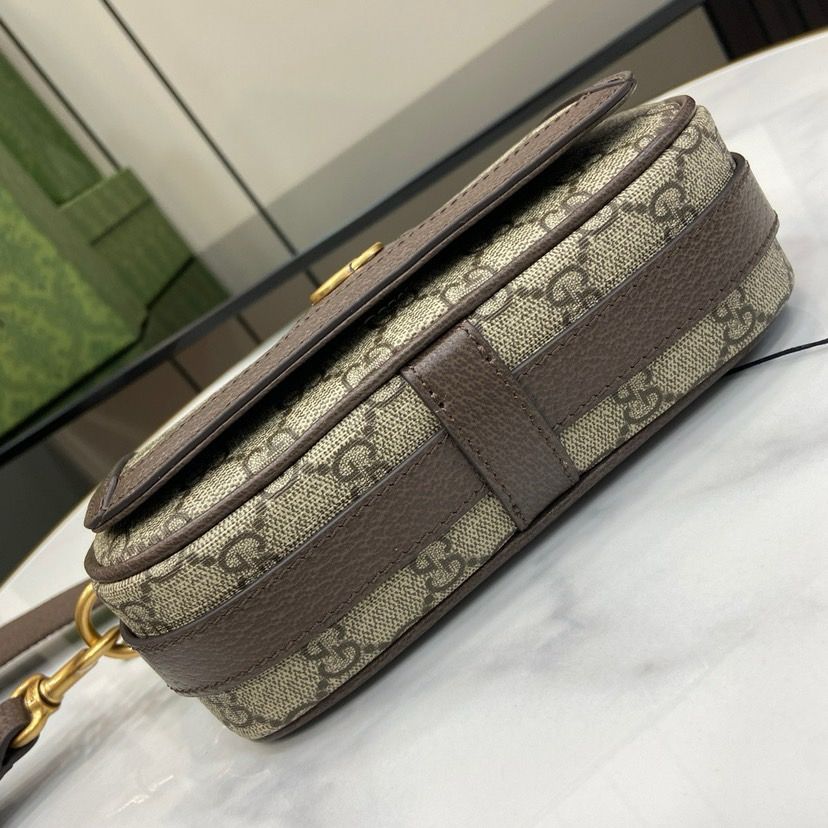 Bolsa Tiracolo Couro Padrão Letras Entrelaçadas Super Mini