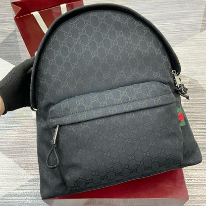 Mochila Média Couro Padrão Letras Entrelaçadas Marrom