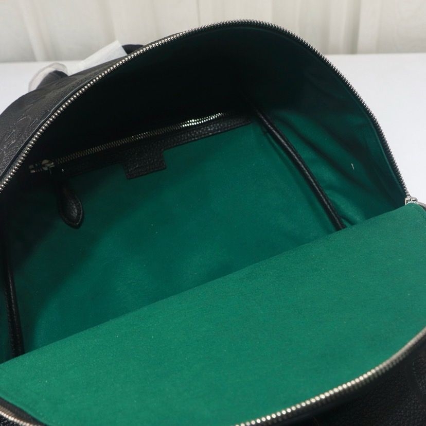 Mochila Média Couro Padrão Letras Entrelaçadas