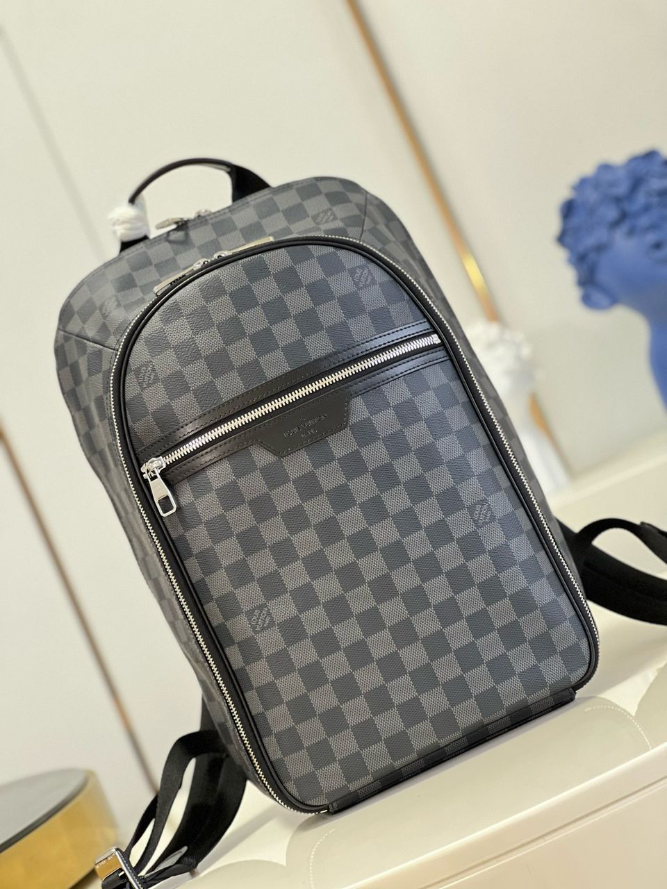 Mochila Padrão Quadriculado Cinza Chumbo