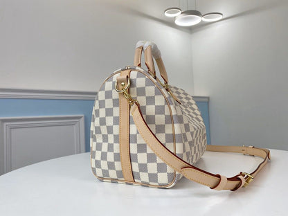 Bolsa Satchel Couro Padrão Quadriculado Azul Claro 30cm com Alça Removível