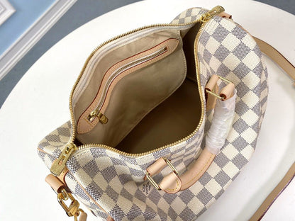 Bolsa Satchel Couro Padrão Quadriculado Azul Claro 30cm com Alça Removível