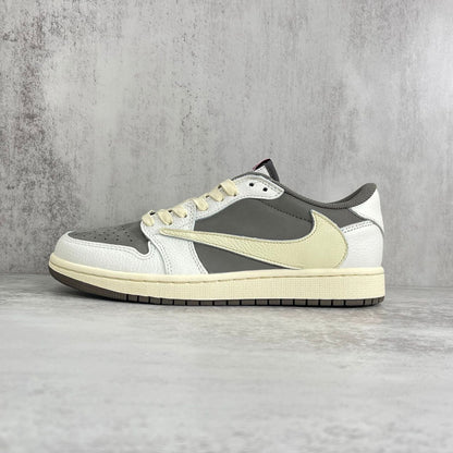 Tênis Cano Baixo Basquete Couro Bege Detalhes Contrastantes
