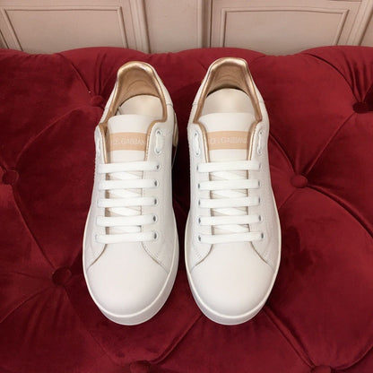 Tênis Feminino Couro Branco Detalhe Dourado