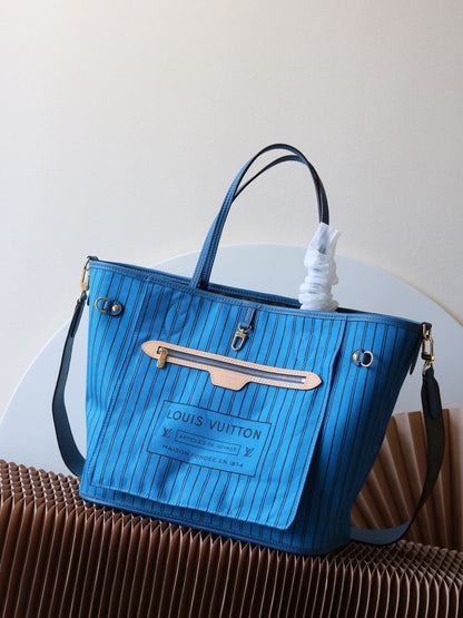 Bolsa Tote Couro Padrão Monograma Geométrico Azul Gaston com Alça Ajustável