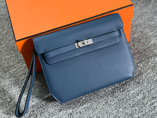 Bolsa Satchel Couro Azul Alça Superior Estruturada 25cm