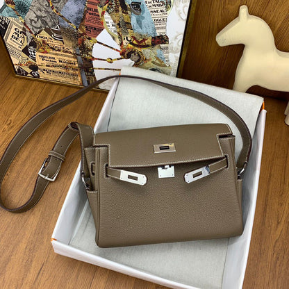 Bolsa Messenger Couro Estruturada Tamanho Pequeno