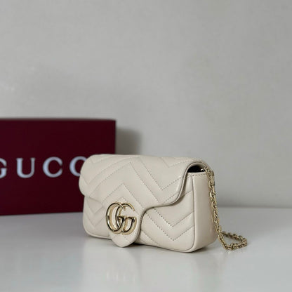 Bolsa Mini Couro Branco Letras Entrelaçadas